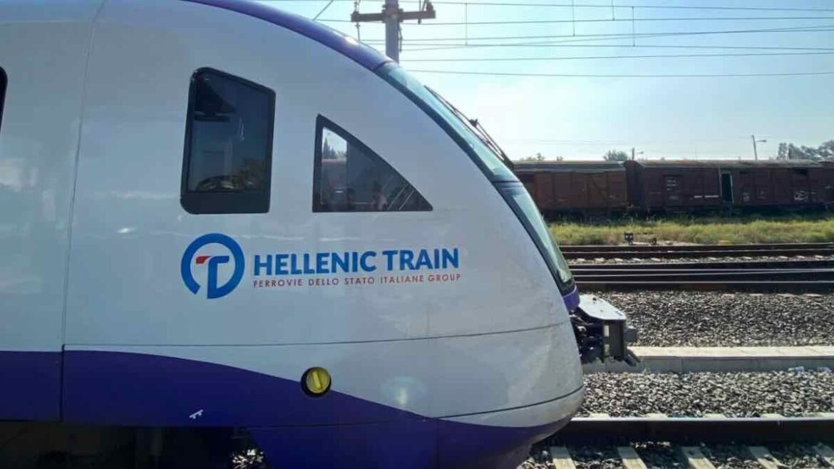 Συναγερμός σε τρένο στη Σίνδο Θεσσαλονίκης που ακινητοποιήθηκε καθώς έβγαιναν καπνοί