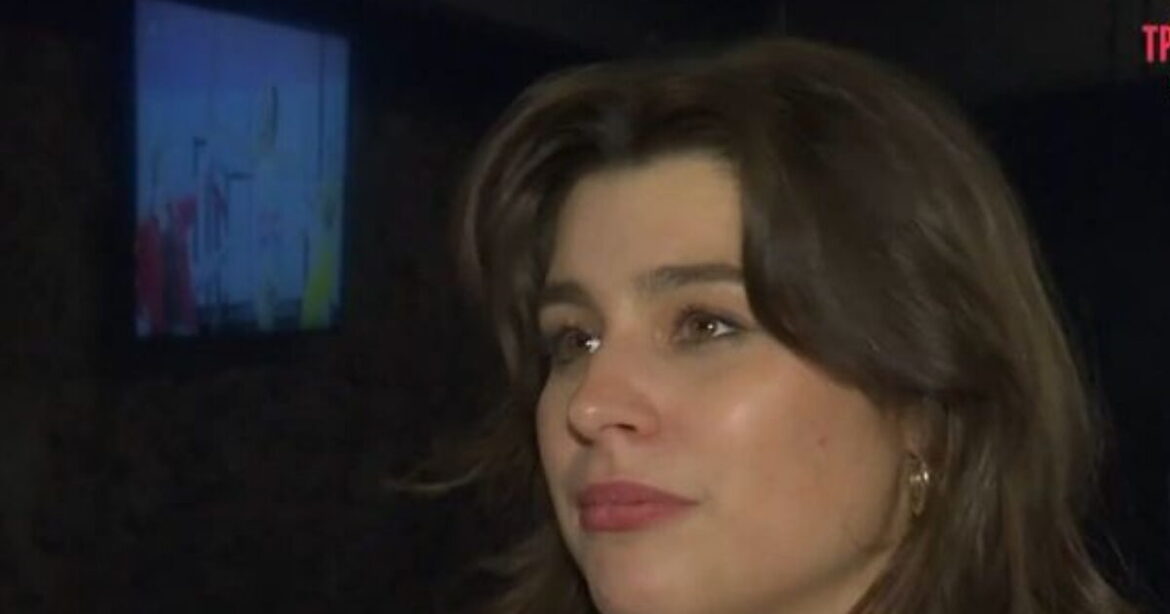 Δανάη Παππά: «Με τρόμαξε το κυνηγητό έξω από το θέατρο – Πολλές φορές θέλεις να πάρεις την είδηση και δεν σκέφτεσαι»