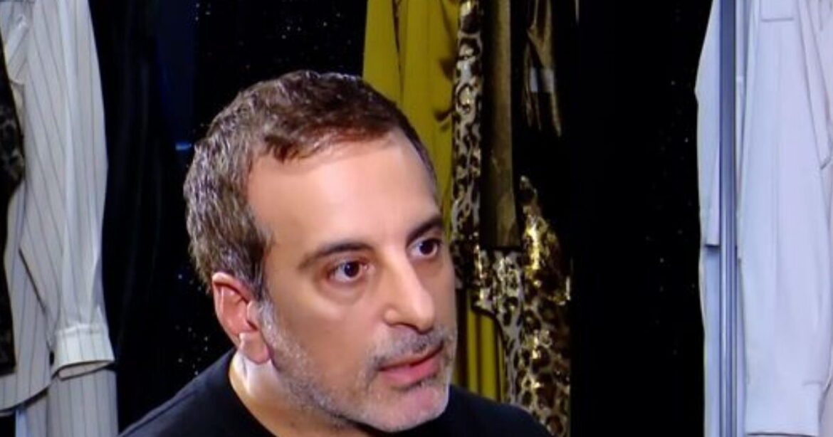 Στέλιος Κουδουνάρης: «Έχω κριθεί ότι δεν είμαι σοβαρός σχεδιαστής επειδή βγαίνω στην τηλεόραση»