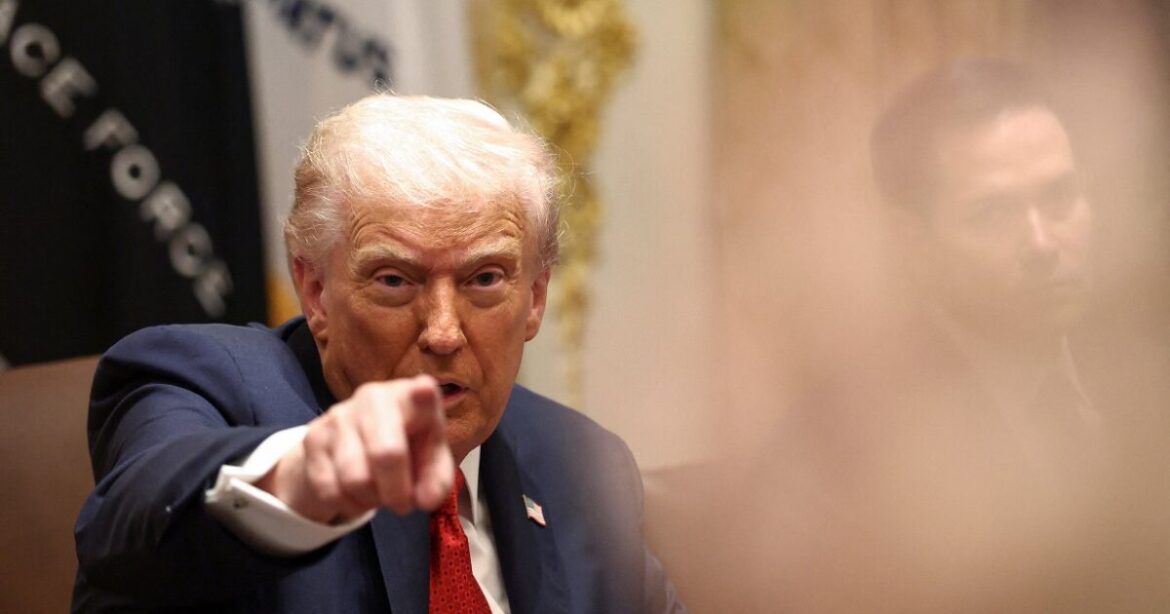 Ντόναλντ Τραμπ: «Η Χαμάς θα εξαλειφθεί αν παραβιάσει την εκεχειρία με το Ισραήλ για τη Γάζα»